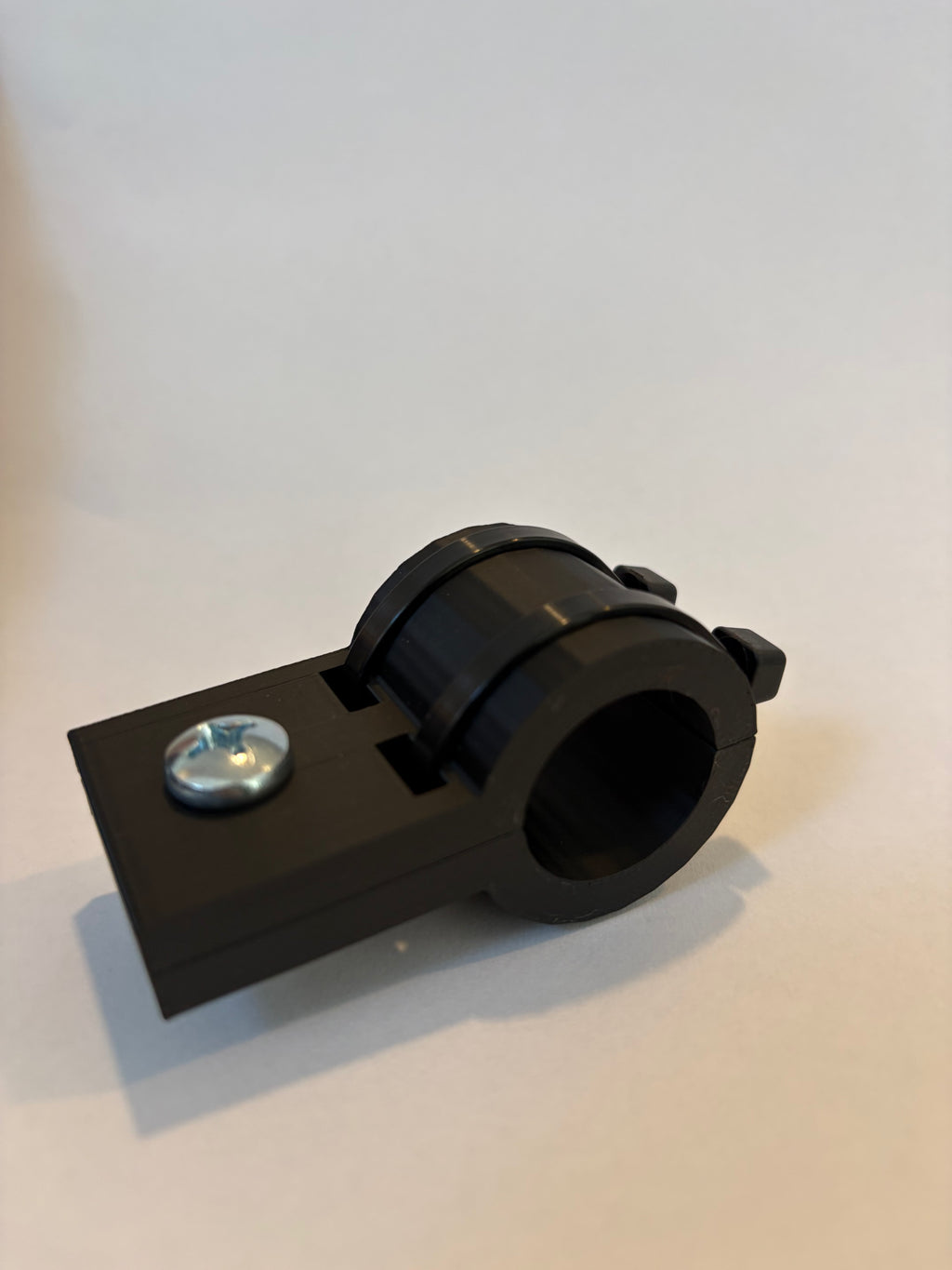 Emoto Baja Mount